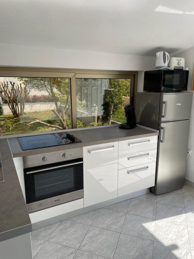 Casa Estancia Apartment Njivice Bagian luar foto