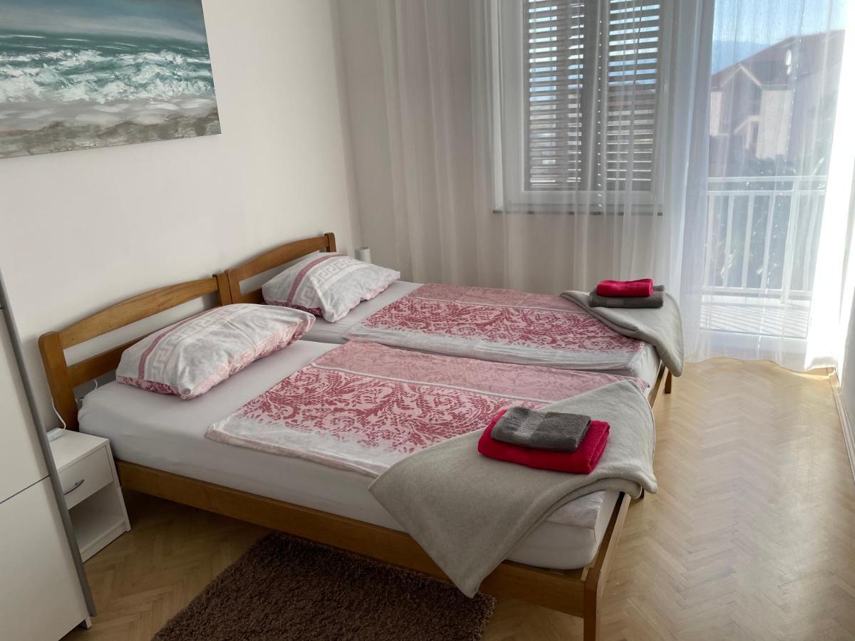 Casa Estancia Apartment Njivice Bagian luar foto