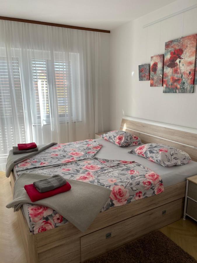 Casa Estancia Apartment Njivice Bagian luar foto